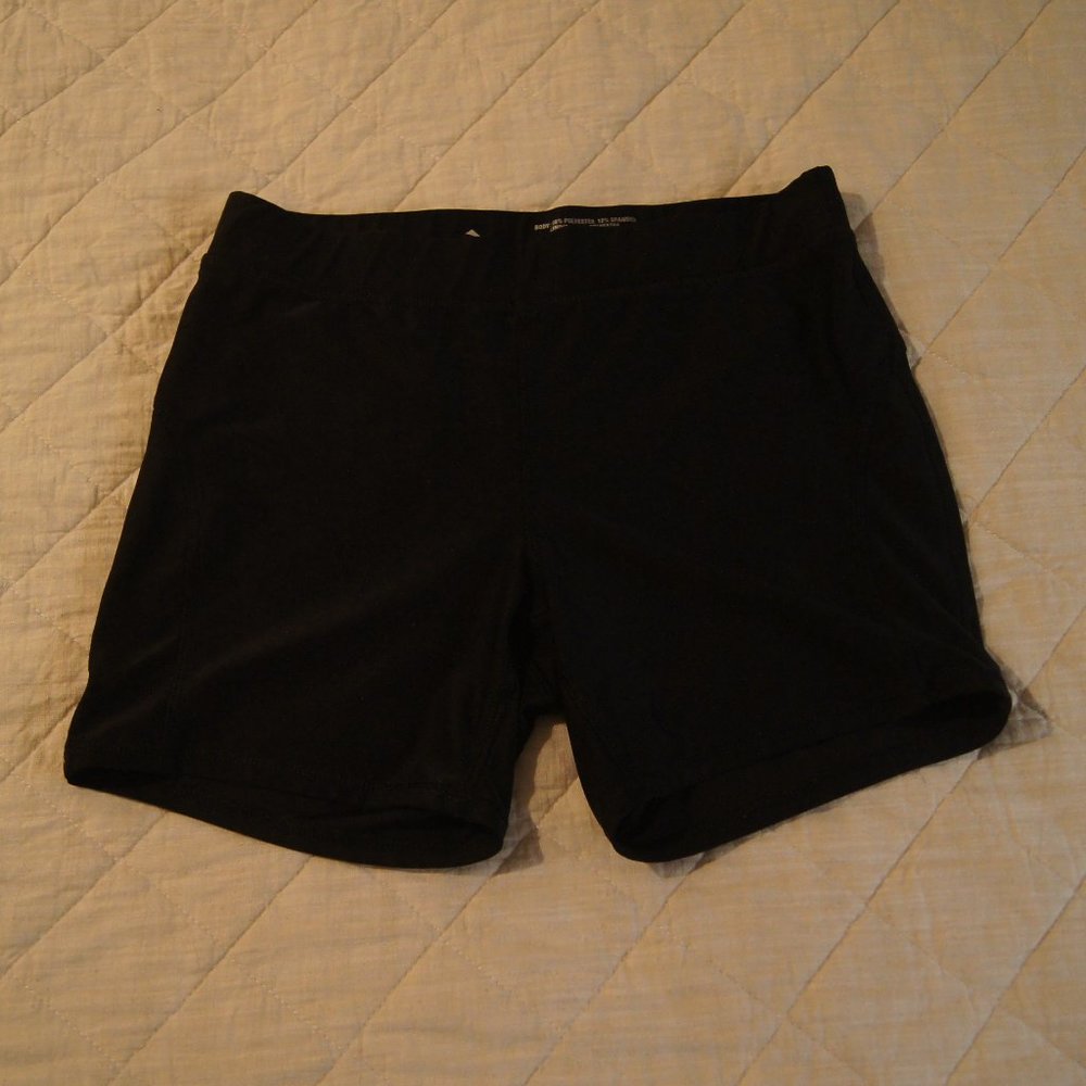 Cascade Sport Women's Athletic Shorts Small